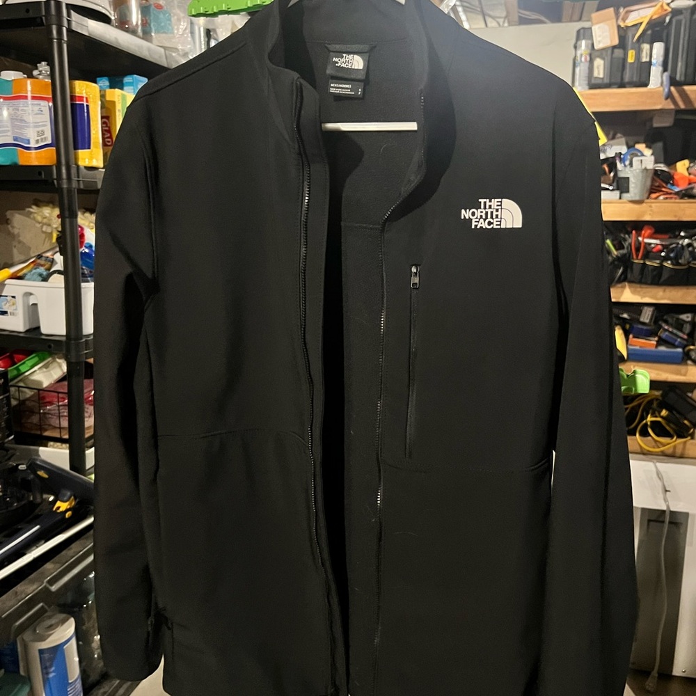 The North Face Men's Black Performance Jacket